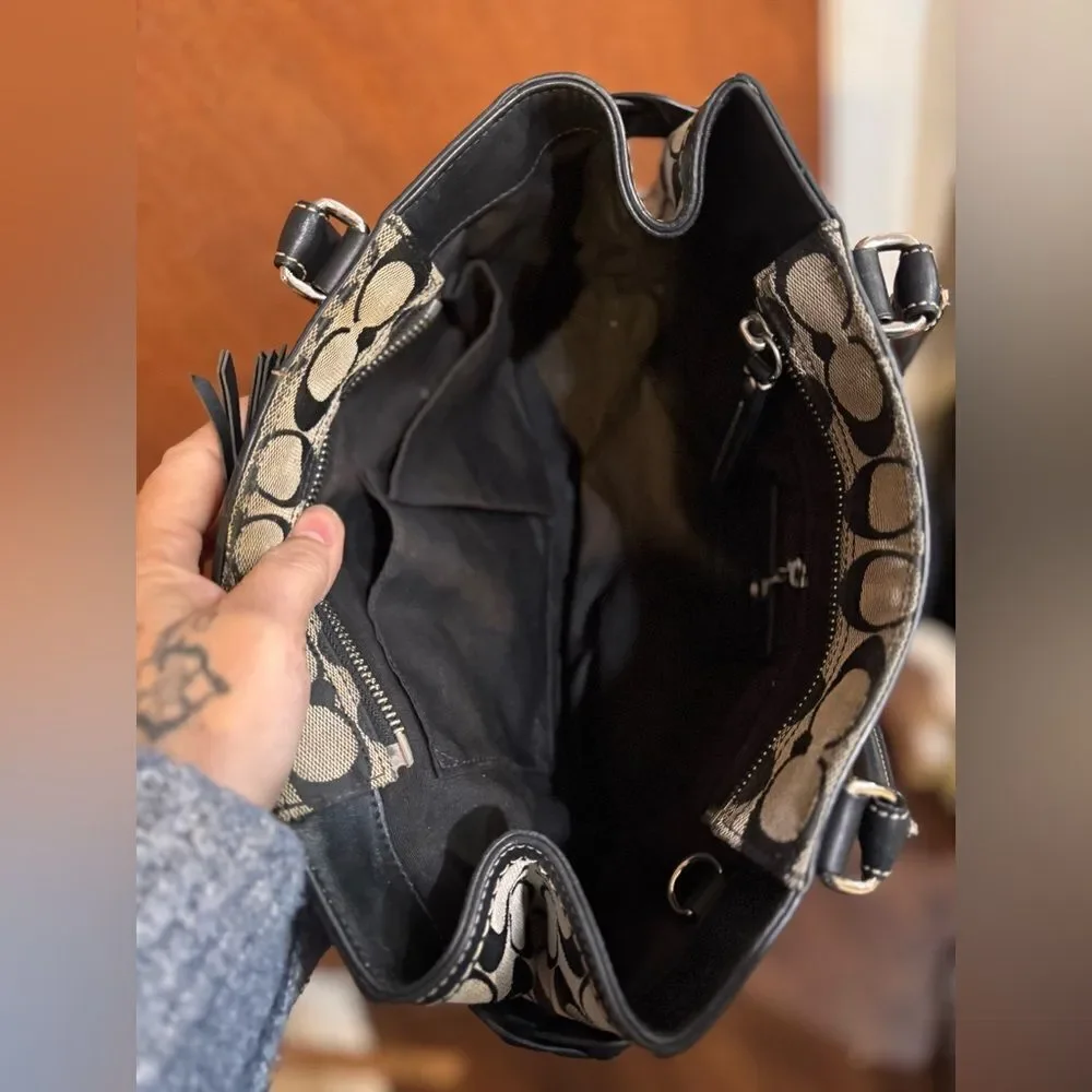 Coach Signature Hampton Black Handbag Tote - Picture 8 of 16